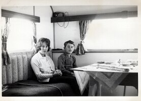 1962_Young_Prestons-21